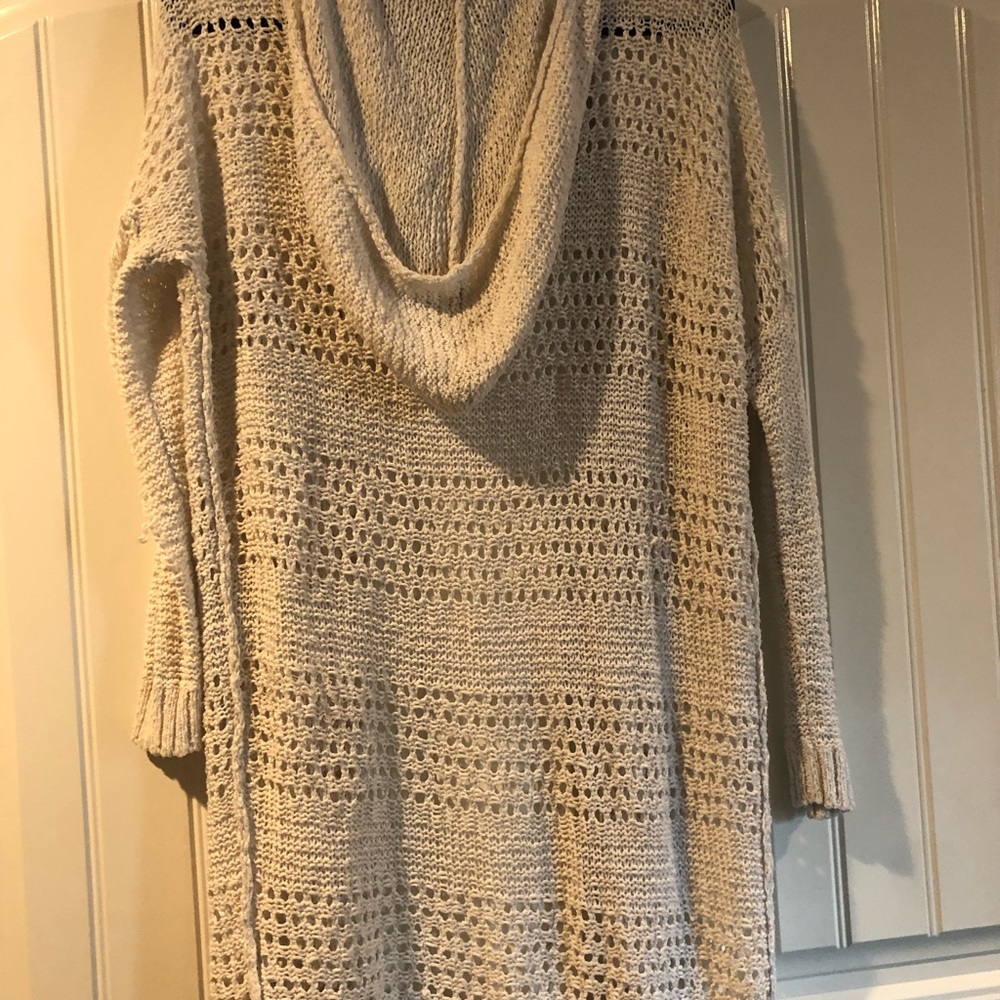 Long hooded cardigan- cream colored/off white